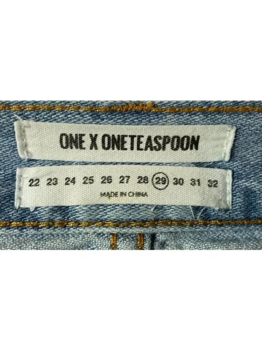 One Teaspoon Distressed Denim Shorts Size 29 Relaxed Fit Frayed Hem